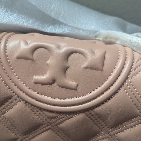 FLEMING SOFT CONVERTIBLE SHOULDER BAG - Picture 3 of 7